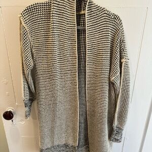 Chunky Open-Front Knit Cardigan in Cream and Black